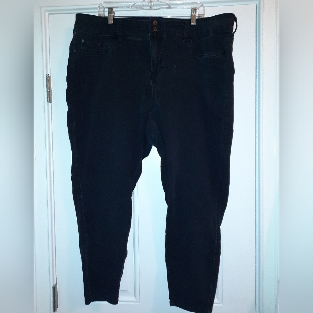 Torrid Faded Black Jegging Jeans